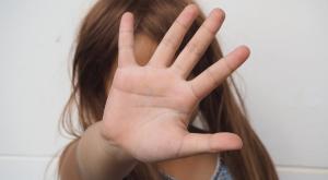 מהפיכת "הגוף שלי הוא רק שלי" צילום: Ngukiaw,Shutterstock הורים וילדים