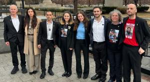שורדי השבי בביקורם בבית הלבן צילום: מטה משפחות החטופים חדשות