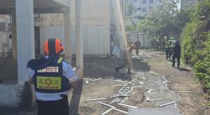 פגיעה ישירה בנהריה צילום: דוברות מד"א חדשות
