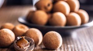 טראפלס שוקולד צילום: Jiri Hera,Shutterstock אוכל