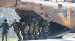 ארכיון. פינוי פצועים בצה"ל צילום: פלאש 90. יונתן זינדל חדשות