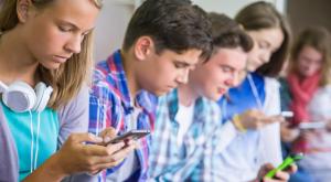 גיל ההתבגרות צילום: shutterstock הורים וילדים