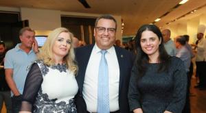 משה ליאון יחד השרה איילת שקד צילום: יחצ ברנז'ה