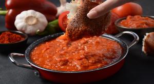 הכי טעים עם לחם צילום: Hanin,Shutterstock מנות ראשונות