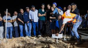 הלוויתו של נתנאל שקרון ז"ל צילום: Hilel Ben Or,Flash90 מבזקים