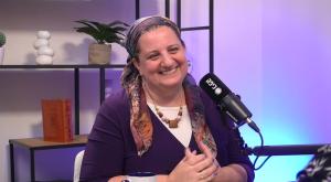 טלי שאום - ברודר צילום: אולפן כיפה פרשת וזאת הברכה