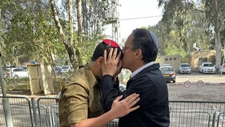 "צריך להתכופף לברכת כהנים": הח"כ נפרד מהבן שהתגייס ליחידה מובחרת