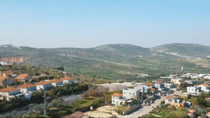 מאוהלים באמצע השומרון ליישוב של מאות משפחות: הסיפור של שבי שומרון