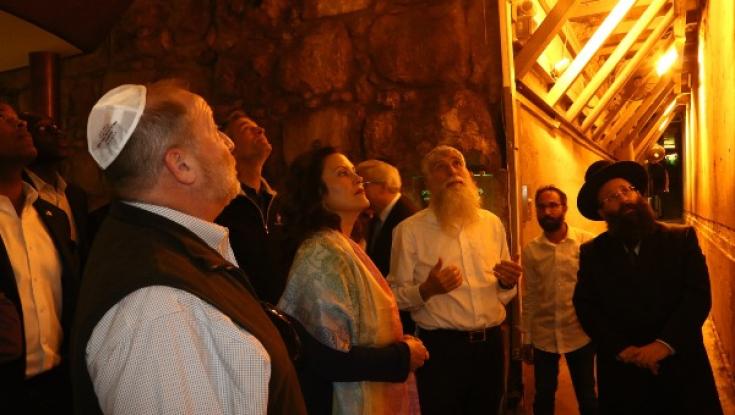 מושלת מישגן בכותל המערבי