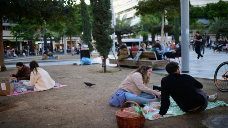 ראשוני: שריפה בשטח פתוח ליד כיכר המדינה