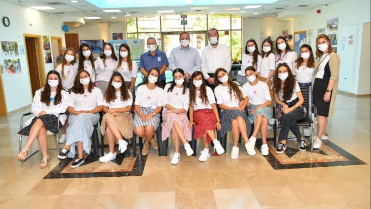 אבא של ילד חולה סרטן: בנות השירות הלאומי הן חלק בלתי נפרד מתהליך ההחלמה