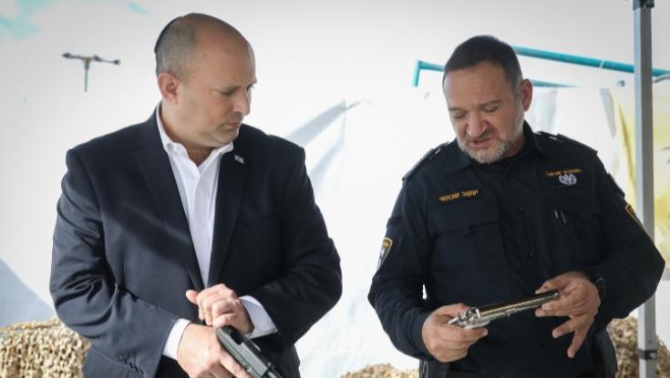 בנט בסיור בדרום: "דין באר שבע ורהט כדין תל אביב"
