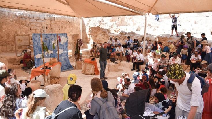 לאורכה ולרוחבה של הארץ: טיולים ופעילויות בחול המועד סוכות