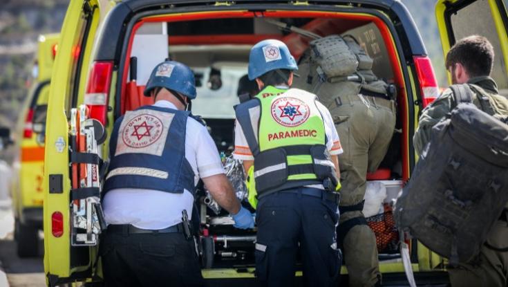 גיבורה: הפראמדיקית ביצעה ניתוח חירום במהלך הפינוי והצילה את הפצוע