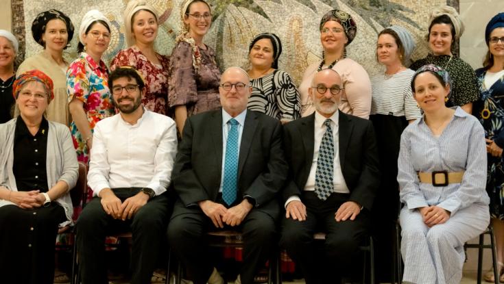 אחרי 5 שנות לימודים: אלו מורות ההלכה החדשות של מדרשת או"ת לינדנבאום