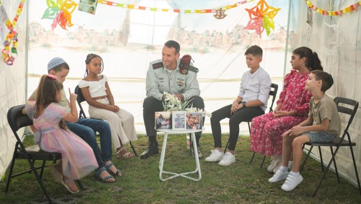 נמסנו: המחווה של הרמטכ"ל לילדי אנשי הקבע