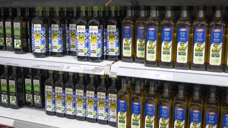 בלי להתפשר על הטעם: שלושה טריקים שיעזרו לכם לחסוך בשמן זית