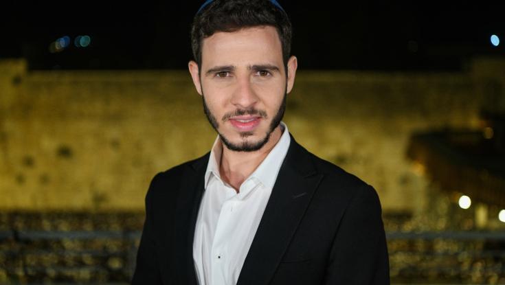 סקר חדש: זה העיתונאי האמין ביותר