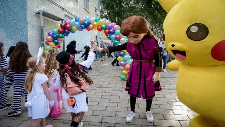 מתלבטים למי לתרום מחצית השקל ומתנות לאביונים? 5 עמותות שאסור לפספס