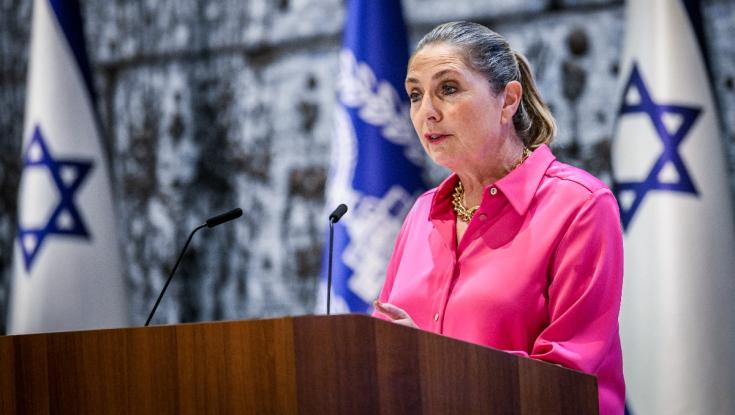 בין החיילים: התמונה המקסימה של נשות הרמטכ"ל והנשיא