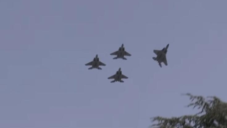 צפו: מטס "המבנה החסר" מעל הר הרצל במהלך הצפירה