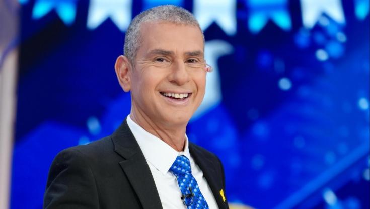 "ארץ נהדרת" חזרה למסך - הצופים התחרפנו | רייטינג