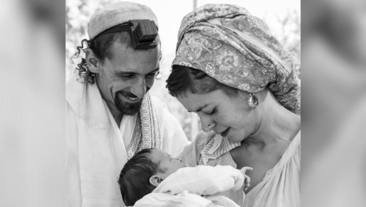 "בעלי קטן ממני בשש שנים - מעזרת הנשים ישר ידעתי שזה האיש שלי"