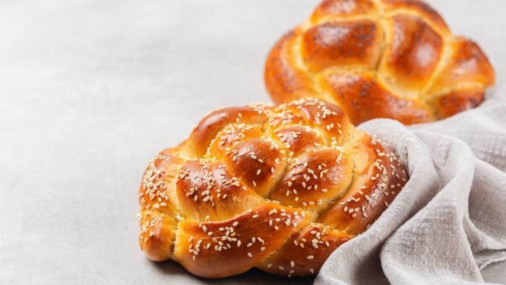 טריק קליל לציפוי של החלות שהופך אותן למבריקות ויפיפיות