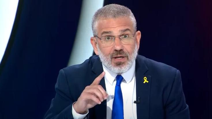 התפנית המפתיעה של ינון מגל: כך סימן את עמדתו החדשה בשידור חי