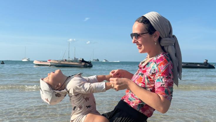 הזוג הדתי שעזב לתאילנד עם תינוק בן שנתיים: "אנחנו מקבלים תגובות שנאה"