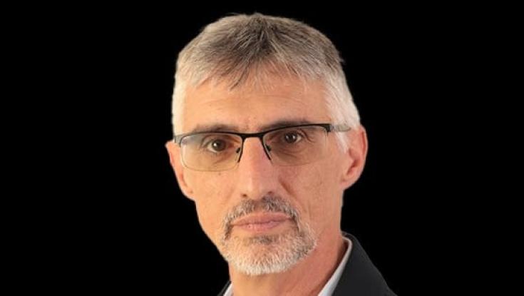 בני סבטי חושף: "זה הזמן להגיד אם זאת פאה או לא"