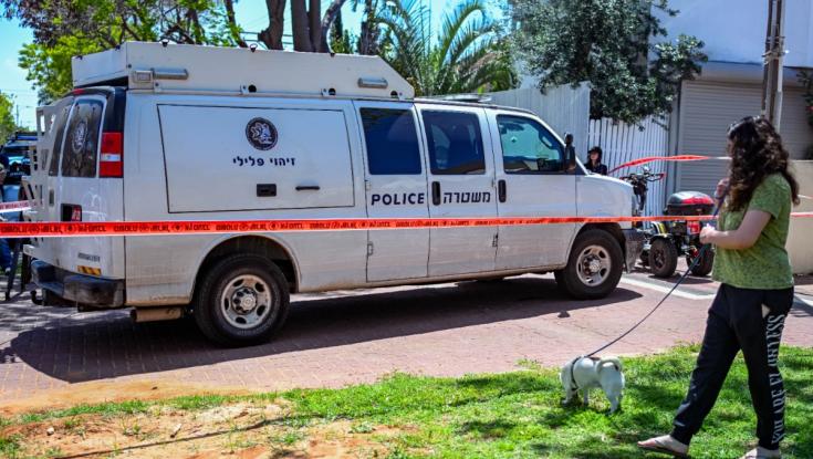 טרגדיה בבת ים: רצח את זוגתו, התבצר על גג במשך 8 שעות וקפץ אל מותו