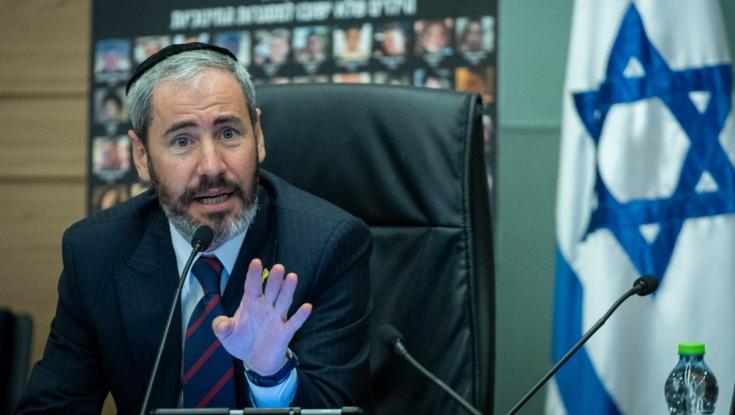 הח"כ החרדי מש"ס: אם הבן שלי יעשה את זה - בעיטה בישבן לצבא