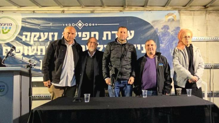 משפחות החטופים בקבר יהושע בן נון: "המתנה שלנו גנוזה אי שם במעמקי עזה"