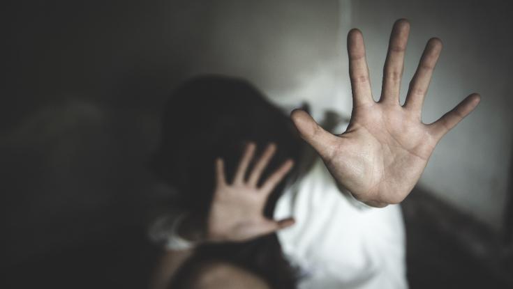 התחזה ברשתות החברתיות לנערה בשם מאי: פרשה מזעזעת של פגיעות מיניות נחשפה
