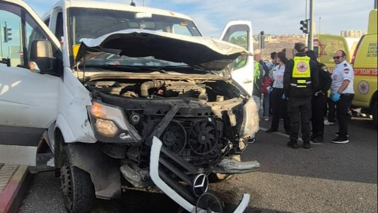 תאונת דרכים בירושלים: שישה פצועים מתוכם שני תינוקות