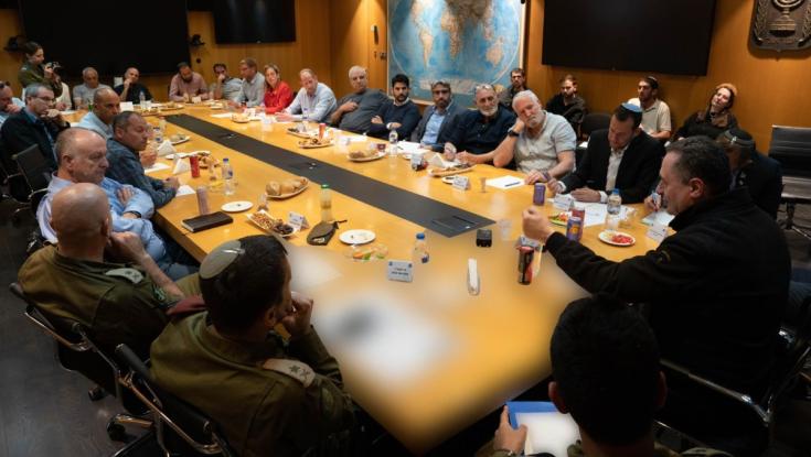 ההבטחה של שר הביטחון לראשי הרשויות ביו"ש: "אנחנו נערכים"