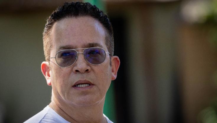 גיא פינס מסביר את ההחלטה לא לעבוד בשבת: "אנחנו לא דתיים"