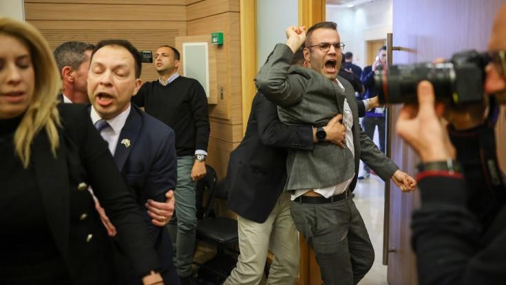 החוק של לוין יעלה להצבעה: באופוזיציה זעמו - "חזרתם ל-6 באוקטובר"
