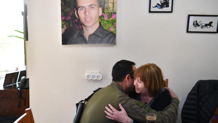 "הזיכרון שאני נושא עימי": האלוף שפיקד על אורון שאול סגר מעגל