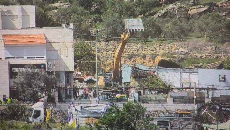 סוף לאיום על תושבי אפרת: המבנה בצפון המועצה נהרס
