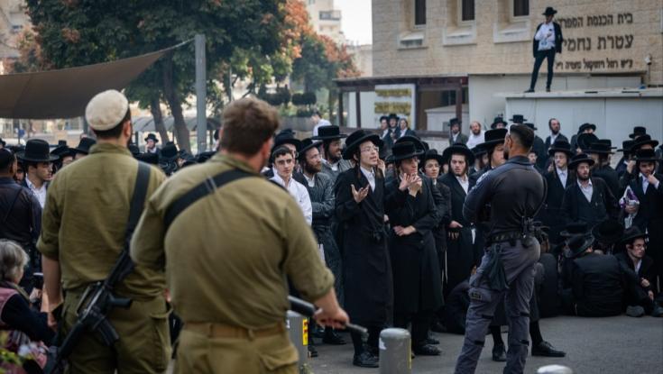 הקואליציה הפנתה עורף: חוק ההגנה על המשרתים החרדים הופל במליאה