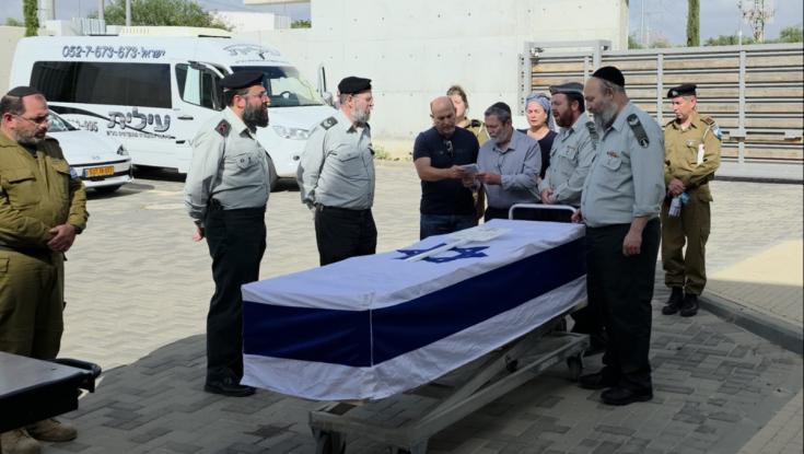 מסע ההלוויה של רס"ל צבי פלדמן ז"ל יצא לדרך