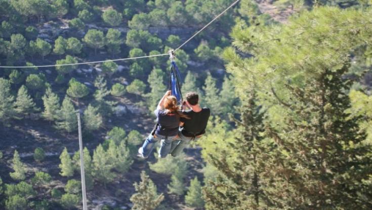 בגוש עציון תומכים בעסקים וקוראים לתושבים: "לקנות ולבלות כאן"
