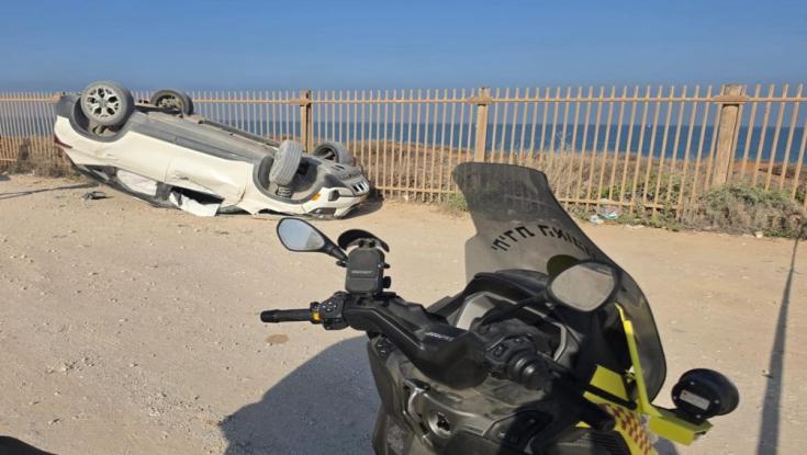 "תאונת דרכים מזעזעת": שב"ח גנב רכב, התהפך והרג רוכב אופניים בהרצליה