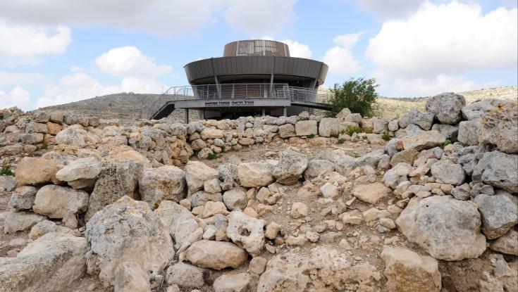 בסוכות מגלים את בנימין מחדש: עשרות טיולים, חוות, מעיינות ואתרי התנ"ך