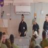 חנן בן ארי מקיף את הבסיס צילום: צילום מסך ברנז'ה