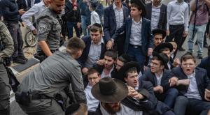 הפגנת חרדים, למצולמים אין קשר לנאמר בכתבה | צילום: Chaim Goldberg,Flash90 מבזקים