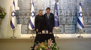 הנשיא מציין 3 שנים לטבח צילום: דוברות בית הנשיא חדשות