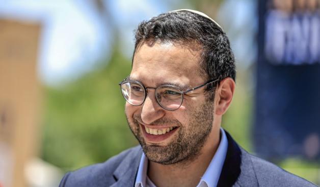 יצחק וסרלאוף צילום: Tsafrir Abayov,Flash90 ברנז'ה